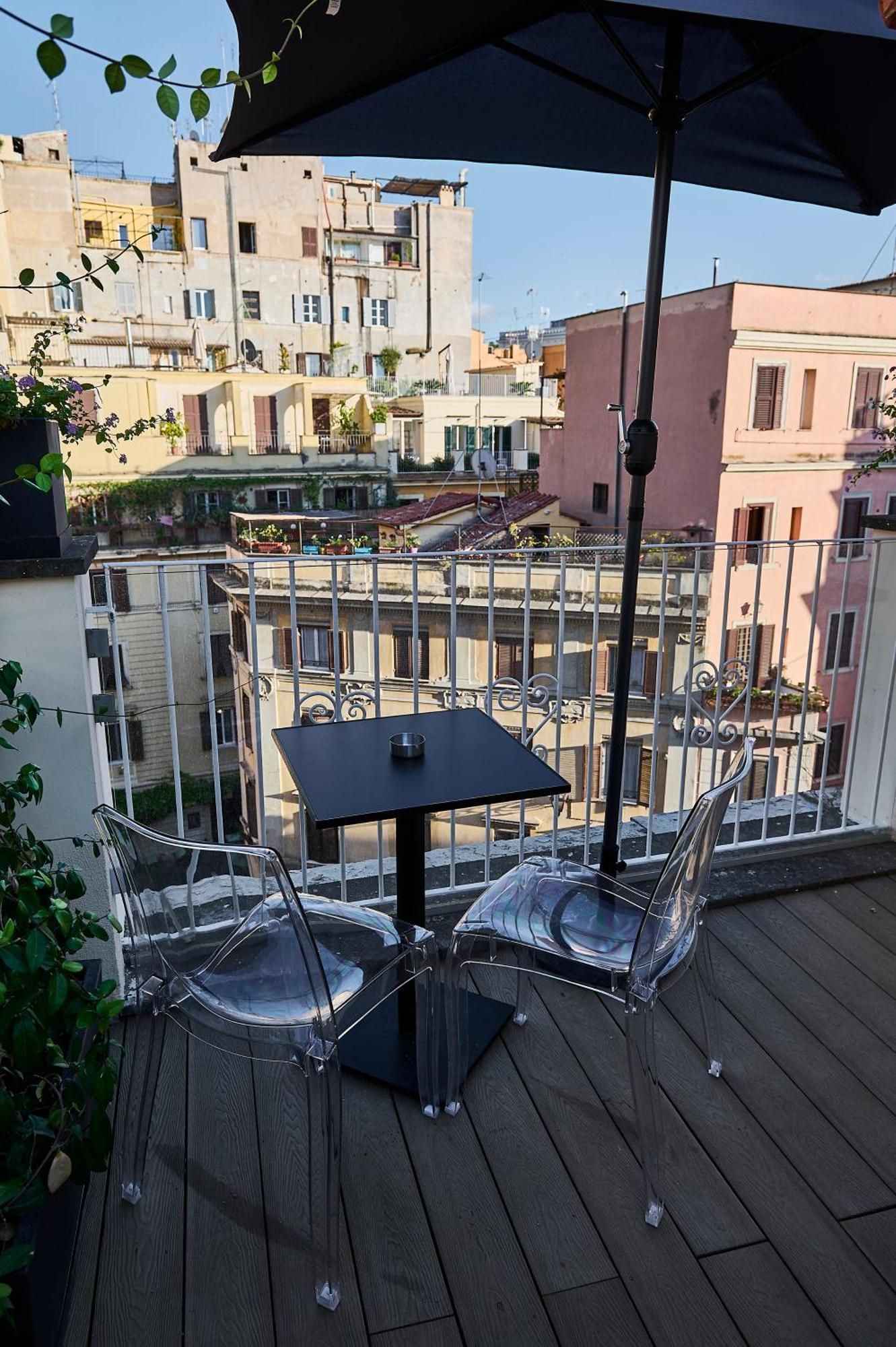 Mytale Creative Academy Hotel Rome Extérieur photo