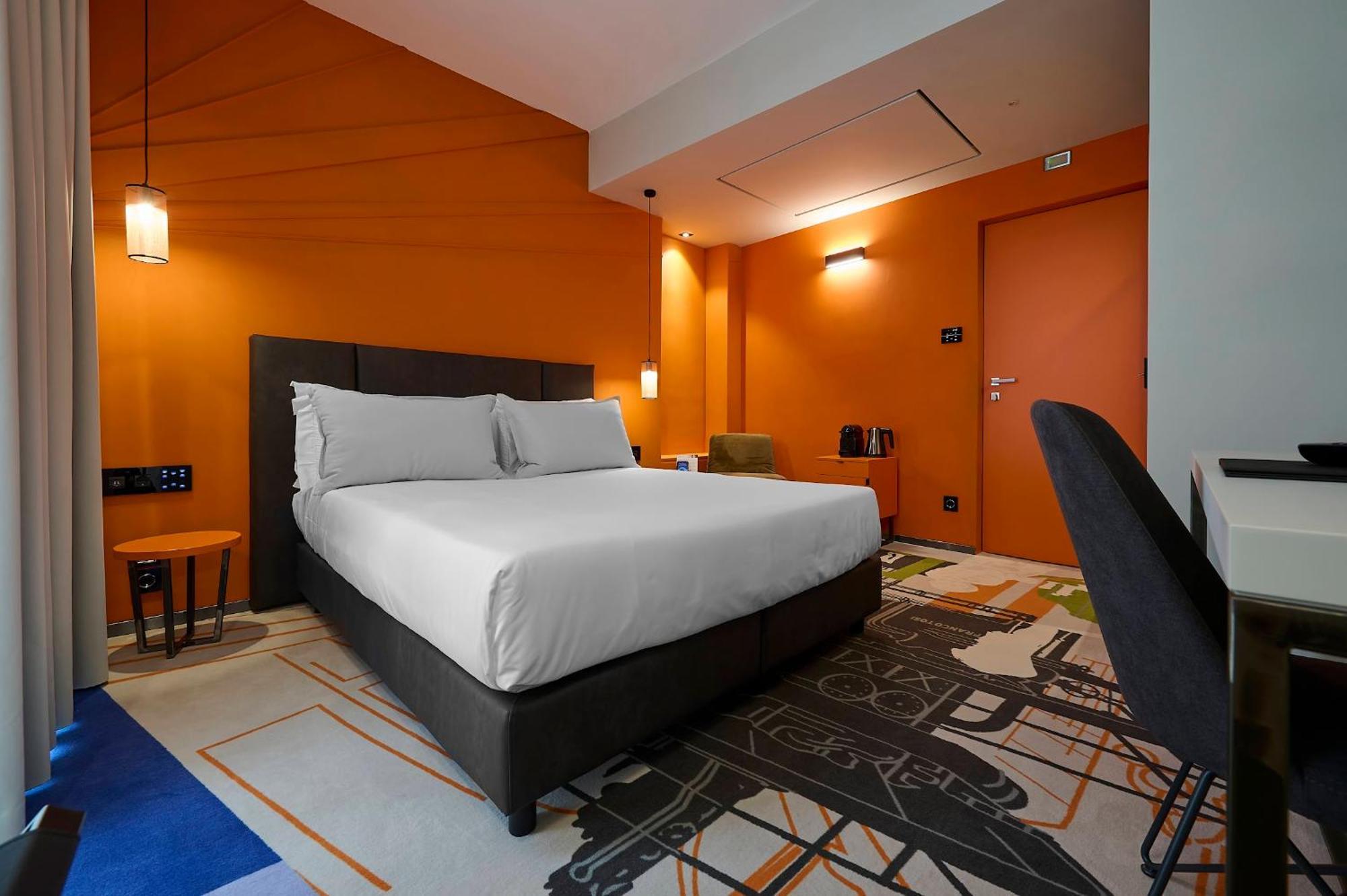 Mytale Creative Academy Hotel Rome Extérieur photo